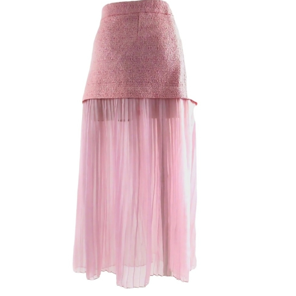 Gucci Silk Tweet Pleated Skirt with Sequins. Size 42